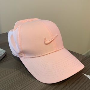 Women’s Nike Hat